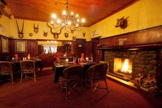 hunters pub 3 hunters pub 3