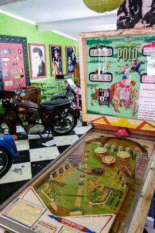 marilyns 60s diner arcade games copy